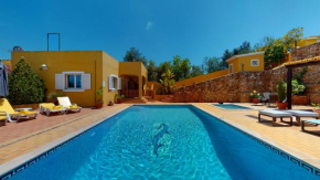 Vila Golden Estombar